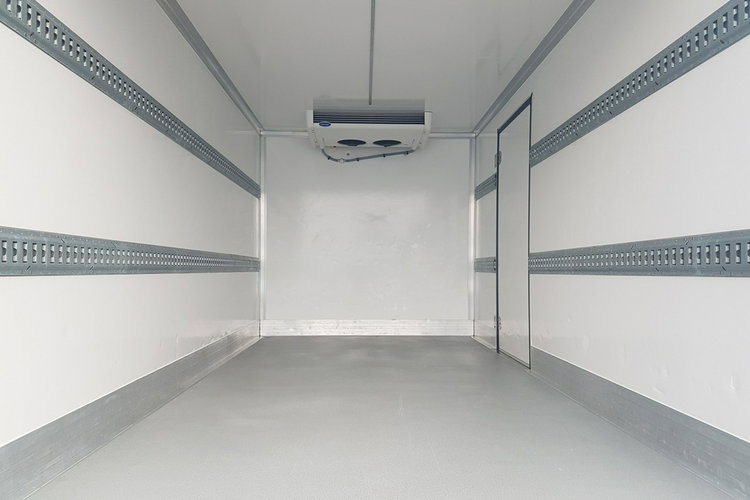 Renault Master 8EP CHŁODNIA AGREGAT CARRIER VIENTO 350 FUNKCJA GRZANIA IZOTERMA zdjęcie 26