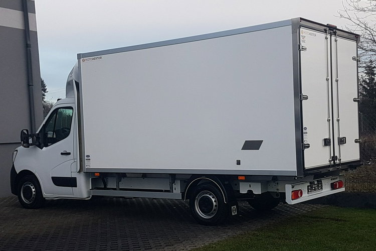 Renault Master 8EP CHŁODNIA AGREGAT CARRIER VIENTO 350 FUNKCJA GRZANIA IZOTERMA zdjęcie 3