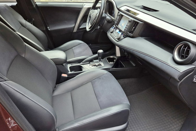 Toyota RAV-4 2, 5 HYBRID , STYLE, Salon PL, I WŁ , bezwypadkowa , serwis ASO zdjęcie 34