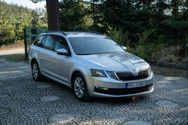 Skoda Octavia Zadbana /// 2 Komplety kluczyków /// Bogata Wersja /// Włochy zdjęcie 18