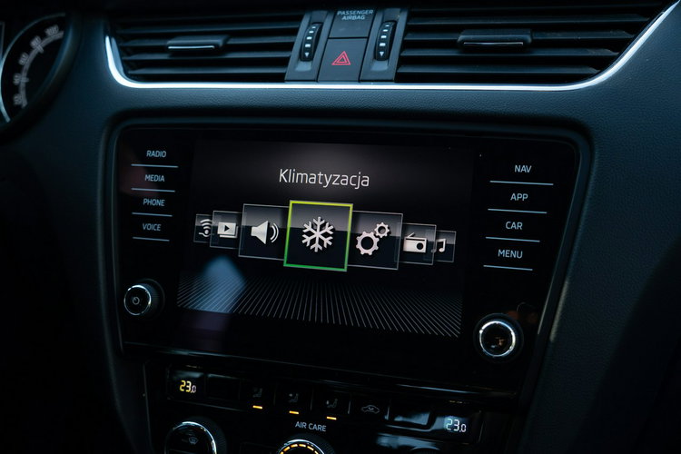 Skoda Octavia Zadbana /// 2 Komplety kluczyków /// Bogata Wersja /// Włochy zdjęcie 38