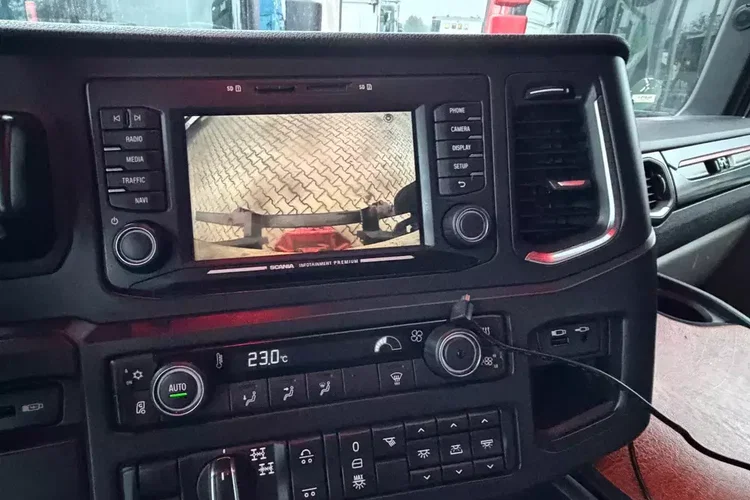 Scania R650 bez EGR pełna opcja palfinger epsilon Z 2x wysów 2018/19 6x4 zdjęcie 34