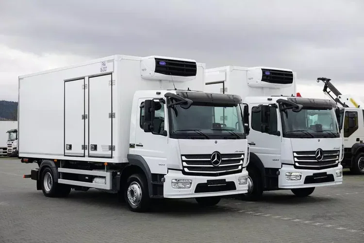Mercedes ATEGO / 1223 / ACC / EURO 6 / CHŁODNIA + WINDA / MULTITEMPERATURA zdjęcie 1