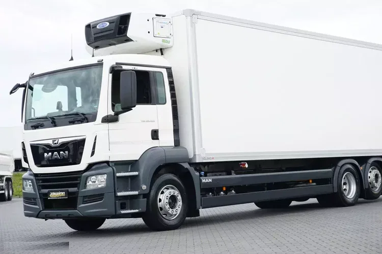 MAN TGS / 26.360 / EURO 6 / CHŁODNIA + WINDA / 23 PALETY zdjęcie 21