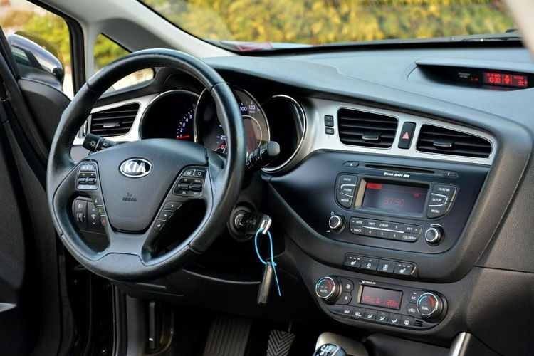 Kia Cee'd Lift 104Przebieg Spirit Ledy Klimatronic Parktronic Grz.kierownica Aso zdjęcie 23