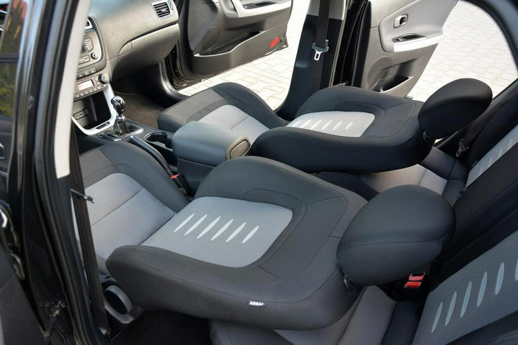Kia Cee'd Lift 104Przebieg Spirit Ledy Klimatronic Parktronic Grz.kierownica Aso zdjęcie 24