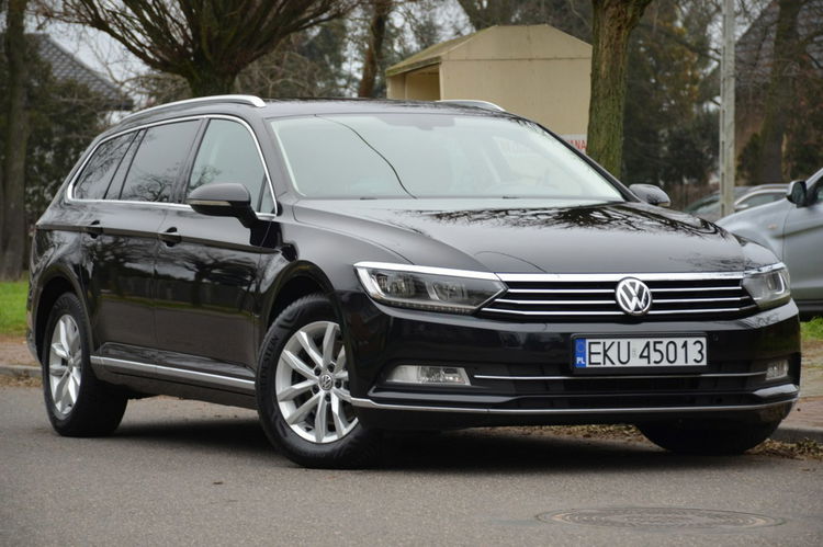 Volkswagen Passat 1.6TDI 120KM Serwis Panorama ACC Full LED Skóra+alcant. Navi Kamera zdjęcie 17