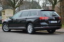 Volkswagen Passat 1.6TDI 120KM Serwis Panorama ACC Full LED Skóra+alcant. Navi Kamera zdjęcie 9