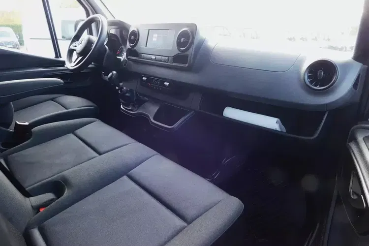 Mercedes Sprinter zdjęcie 5