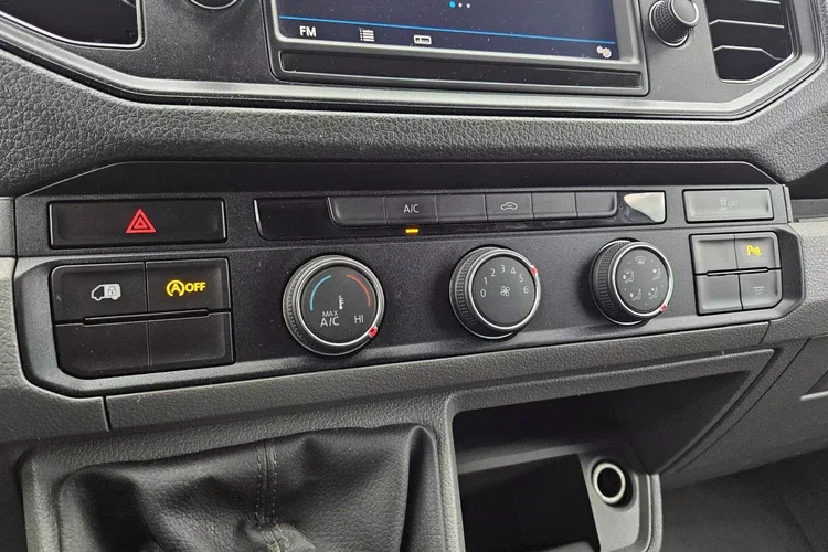 Volkswagen Crafter L3H2 109900zł NETTO Brygadówka 6 osób 2.0TDi/140KM zdjęcie 26