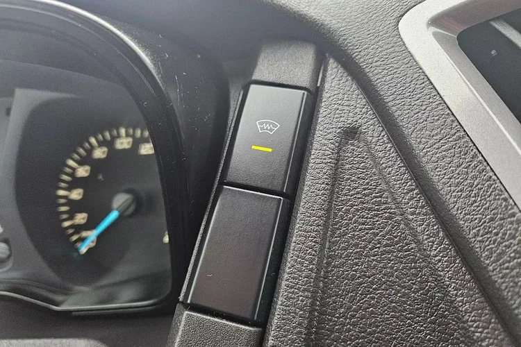 Ford transit L2H2 49999zł NETTO 2.0TdCi/131KM zdjęcie 25