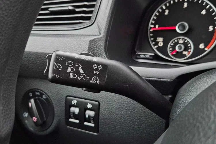 Volkswagen Caddy Long 59999zł NETTO 2.0TDi/102KM zdjęcie 19