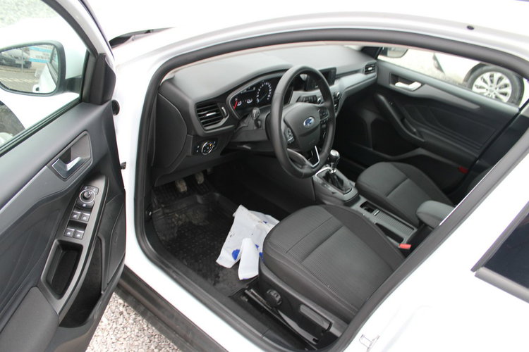 Ford Focus F-Vat Salon Polska 120HP Kombi netto 38 943 PLN Gwarancja zdjęcie 14