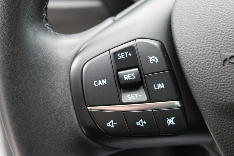 Ford Focus F-Vat Salon Polska 120HP Kombi netto 38 943 PLN Gwarancja zdjęcie 18