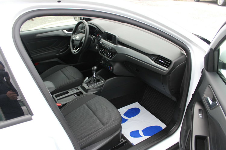 Ford Focus F-Vat Salon Polska 120HP Kombi netto 38 943 PLN Gwarancja zdjęcie 27