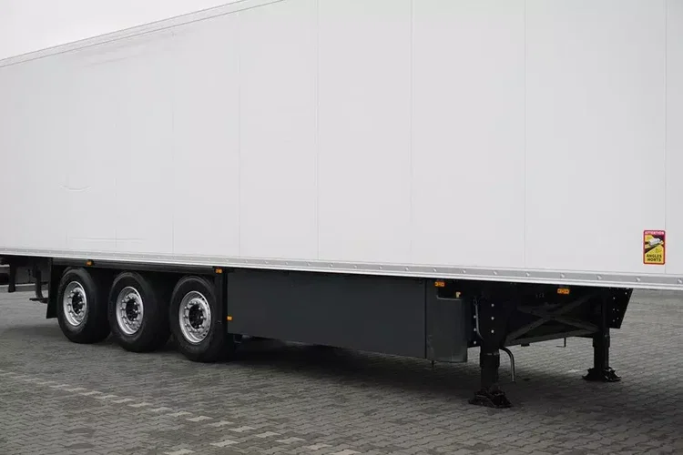 Schmitz / CHŁODNIA / CARRIER VECTOR 1550 / OŚ PODNOSZONA zdjęcie 13