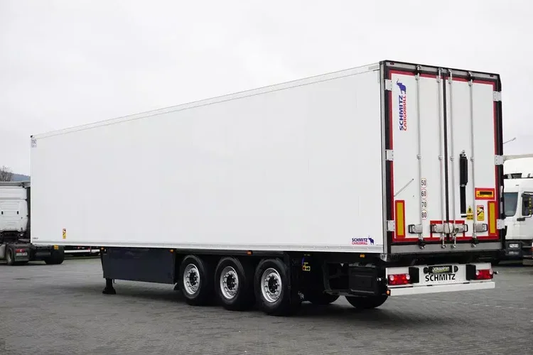 Schmitz / CHŁODNIA / CARRIER VECTOR 1550 / OŚ PODNOSZONA zdjęcie 6