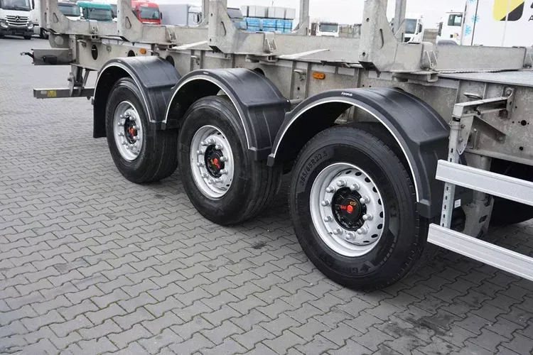 ZASŁAW / KŁONICOWA / DO DREWNA / WAGA 6 400 KG / OŚ PODNOSZONA zdjęcie 9