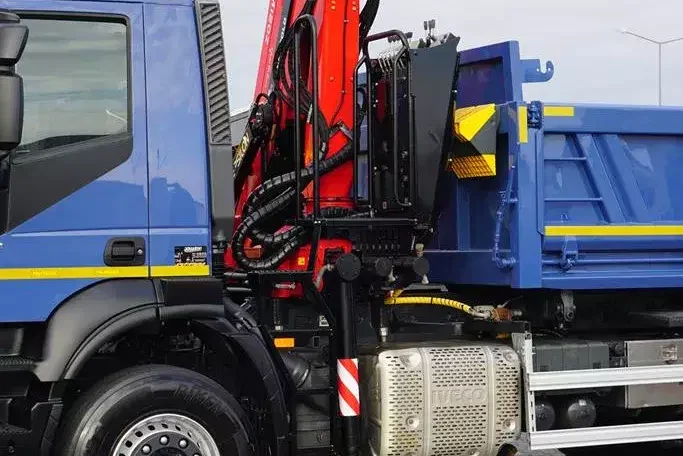 Iveco TRAKKER / 380T41 / E 6 / WYWROTKA + HDS / 6 X 4 / ROTATOR zdjęcie 29