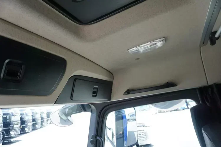 Mercedes ACTROS / 2543 / ACC / E 6 / PEŁNY ADR / PLATFORMA / ZAWIESIE POD WÓZEK zdjęcie 40