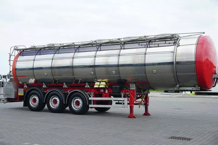 SOMMER CYSTERNA SPOZYWCZA / 28 374 LITRÓW / 4 KOMOROWA / WEBASTO / POMPA zdjęcie 4