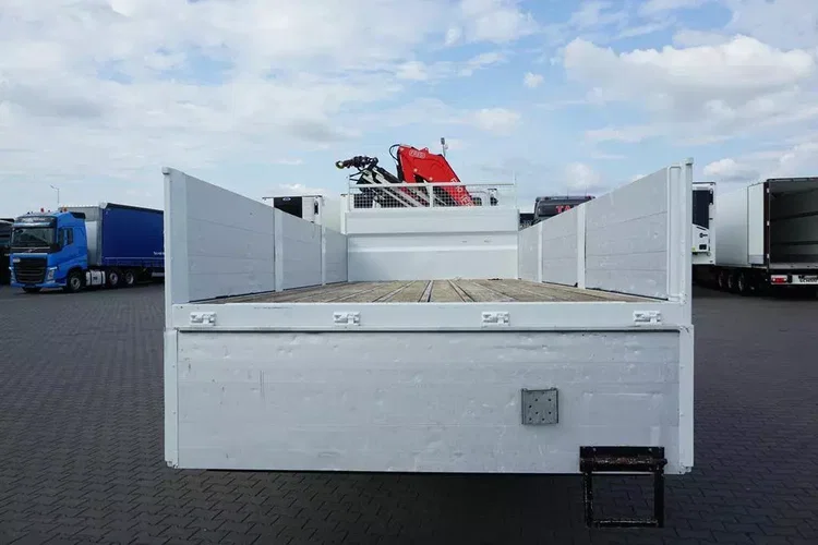 Iveco EUROCARGO / 160-21 / SKRZYNIOWY + HDS / FASSI F110 / ROTATOR / PILOT zdjęcie 16