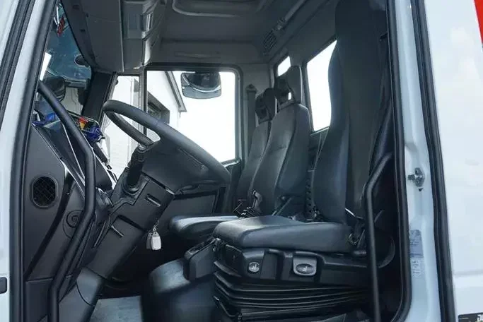 Iveco EUROCARGO / 160-21 / SKRZYNIOWY + HDS / FASSI F110 / ROTATOR / PILOT zdjęcie 9