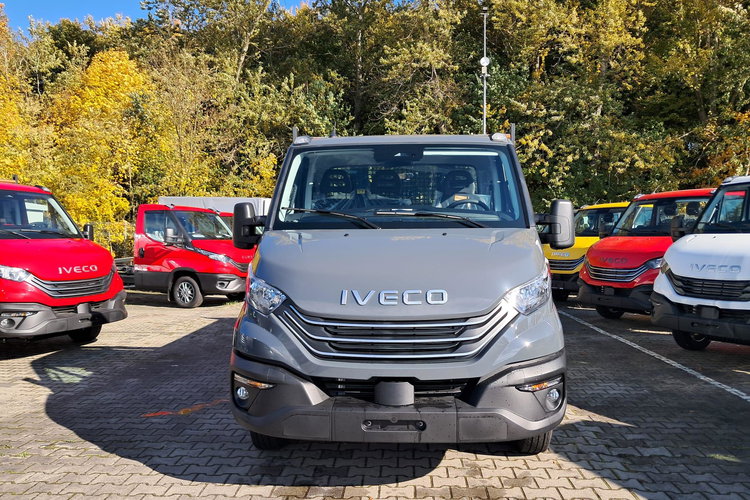 IVECO Daily 35C16H3.0 zdjęcie 16
