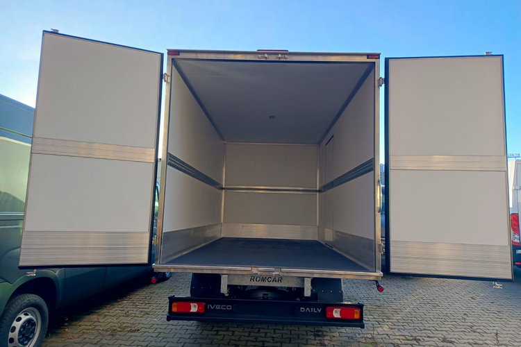 IVECO Daily 35C16H3.0 zdjęcie 15