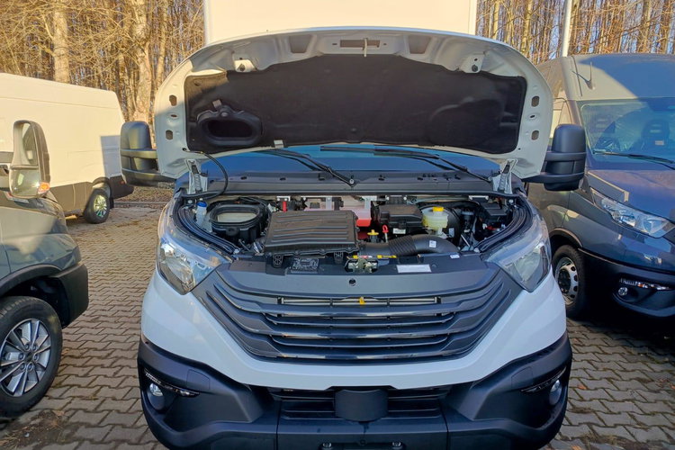IVECO Daily 35C16H3.0 zdjęcie 21