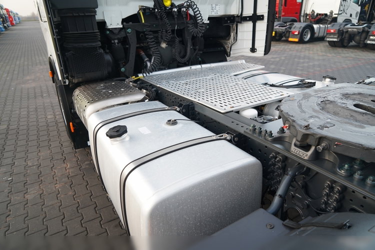 Iveco S-WAY / 530 / RETARDER / KLIMA POSTOJOWA / zdjęcie 13