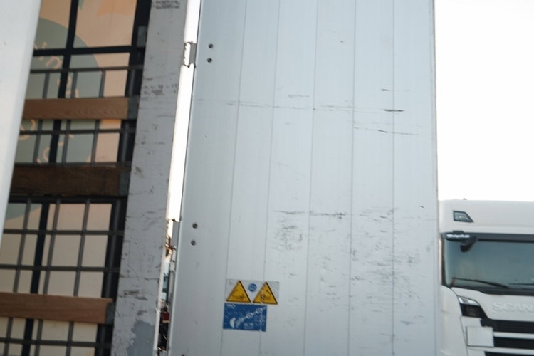 Schmitz / FIRANKA / STANDARD / PLANDEKA ZBROJONA /  zdjęcie 14