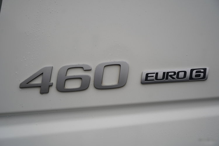 Volvo FH 460 / KLIMA POSTOJOWA   / STANDARD / I-SHIFT / zdjęcie 22