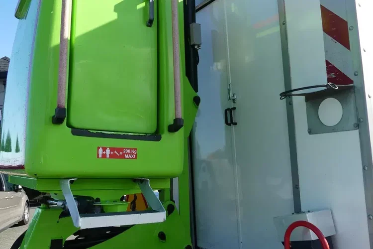 Iveco DAILY 72-180 / ZWYŻKA 17.4m / PODNOŚNIK KOSZOWY / zdjęcie 13