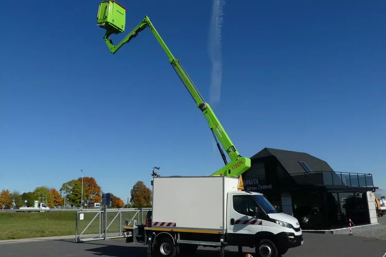 Iveco DAILY 72-180 / ZWYŻKA 17.4m / PODNOŚNIK KOSZOWY / zdjęcie 2