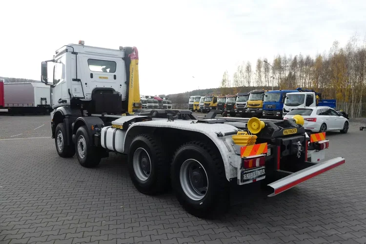 Mercedes AROCS 3251 8x4 / HAKOWIEC PALFINGER / EURO 6 / MANUAL / zdjęcie 8