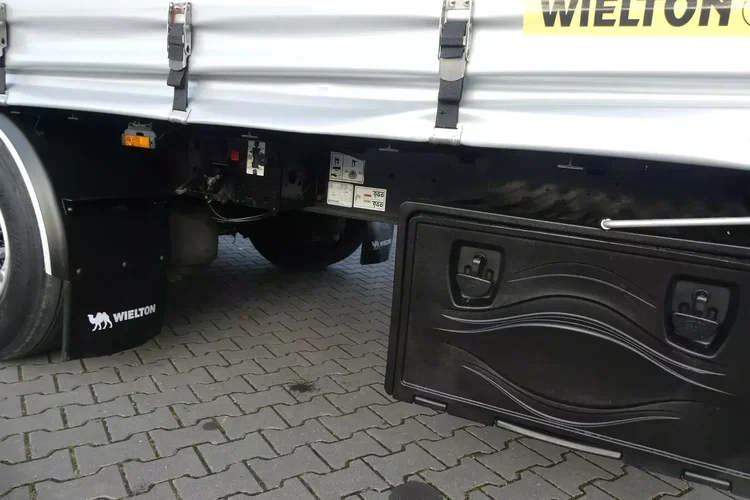 Wielton MEGA / FIRANKA / OŚ PODNOSZONA / ZADBANA / DACH PODNOSZONY / zdjęcie 20