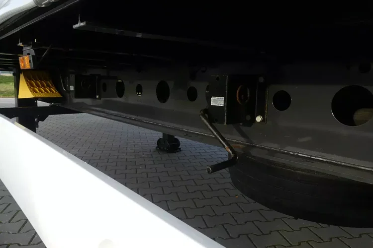 Wielton MEGA / FIRANKA / OŚ PODNOSZONA / ZADBANA / DACH PODNOSZONY / zdjęcie 21