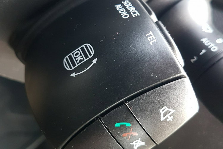 Renault Master KONTENER 8EP 4.22x2.23x2.24 KLIMA MANUAL KRAJOWY 6-BIEGÓW zdjęcie 27