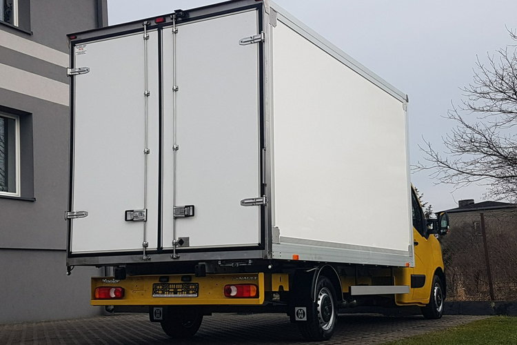 Renault Master KONTENER 8EP 4.22x2.23x2.24 KLIMA MANUAL KRAJOWY 6-BIEGÓW zdjęcie 29