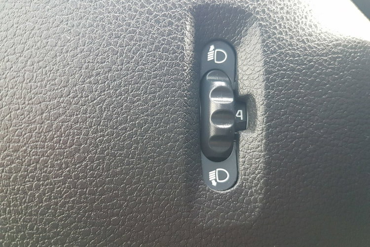 Renault Master KONTENER 8EP 4.22x2.23x2.24 KLIMA MANUAL KRAJOWY 6-BIEGÓW zdjęcie 36