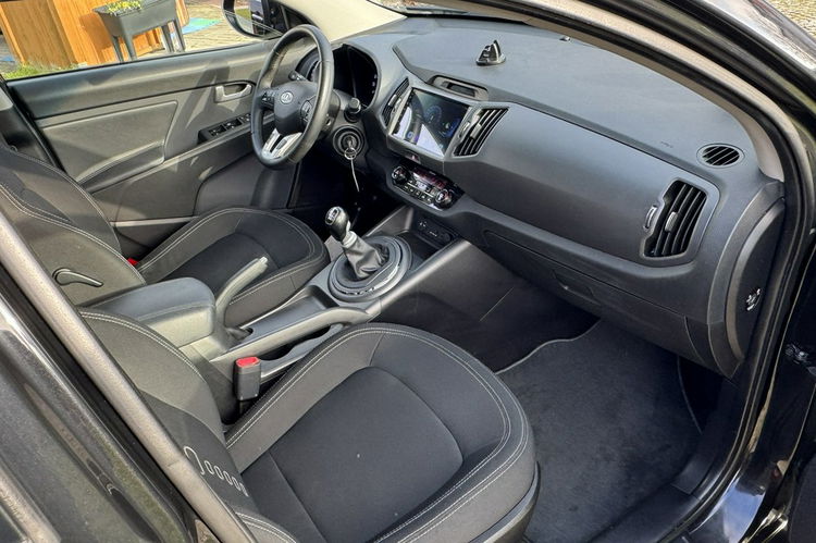 Kia Sportage 1.6 GDI 135KM z Niemiec, Nawigacja, Tempomat, PANORAMA, Park Assist zdjęcie 21
