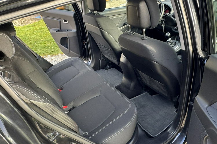 Kia Sportage 1.6 GDI 135KM z Niemiec, Nawigacja, Tempomat, PANORAMA, Park Assist zdjęcie 22