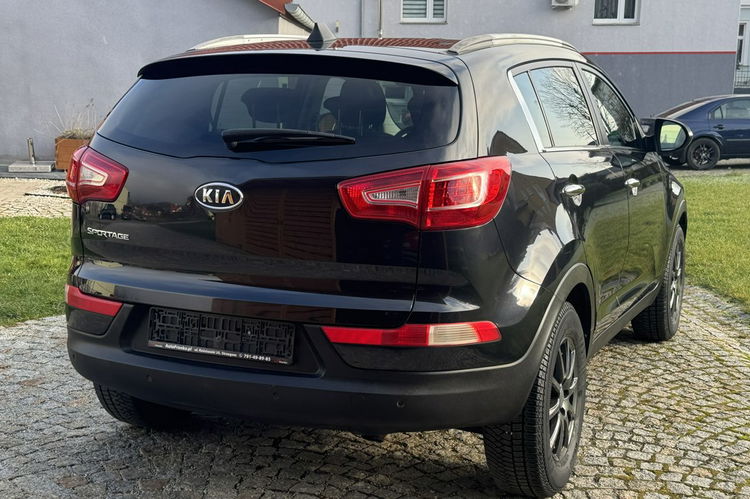 Kia Sportage 1.6 GDI 135KM z Niemiec, Nawigacja, Tempomat, PANORAMA, Park Assist zdjęcie 9