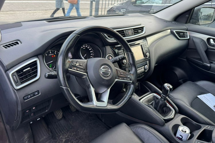 Nissan Qashqai 1.3dig-turbo panorama full Ledy kamery skory zamiana 1.r . Gwarancją zdjęcie 5