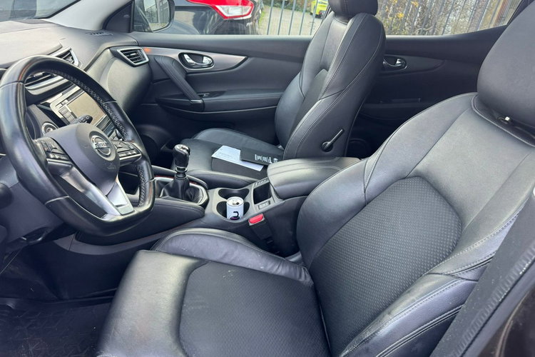 Nissan Qashqai 1.3dig-turbo panorama full Ledy kamery skory zamiana 1.r . Gwarancją zdjęcie 7