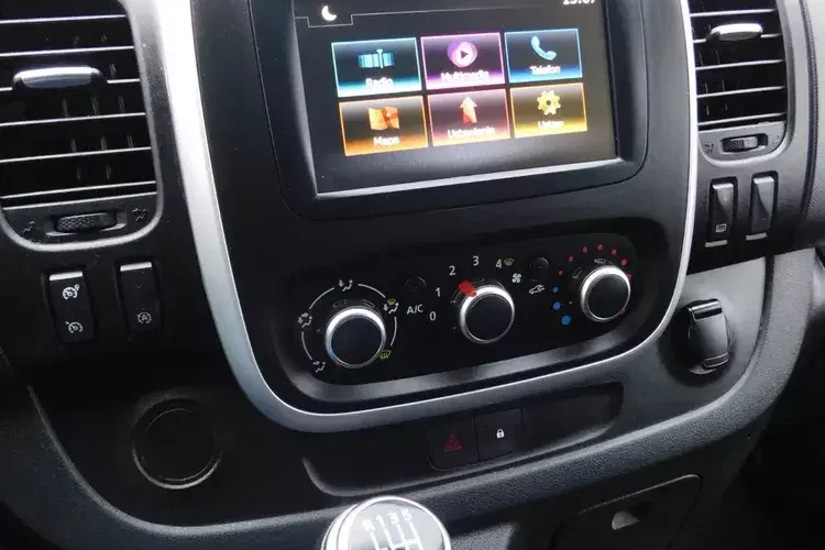 Renault Trafic zdjęcie 10