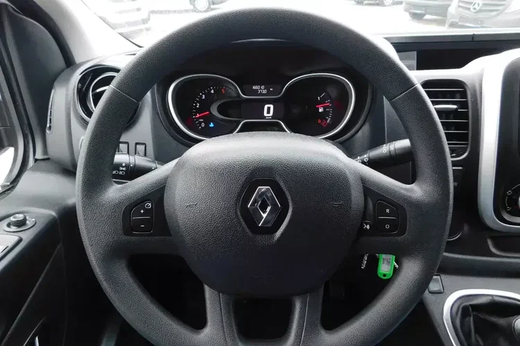 Renault Trafic zdjęcie 11