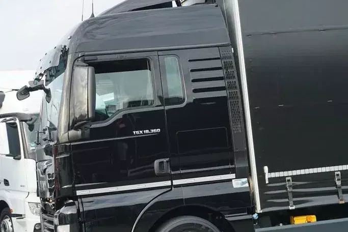MAN TGX / 18.360 / ACC / E 6 / FIRANKA / 19 PALET / ŁAD. 7650 KG zdjęcie 25