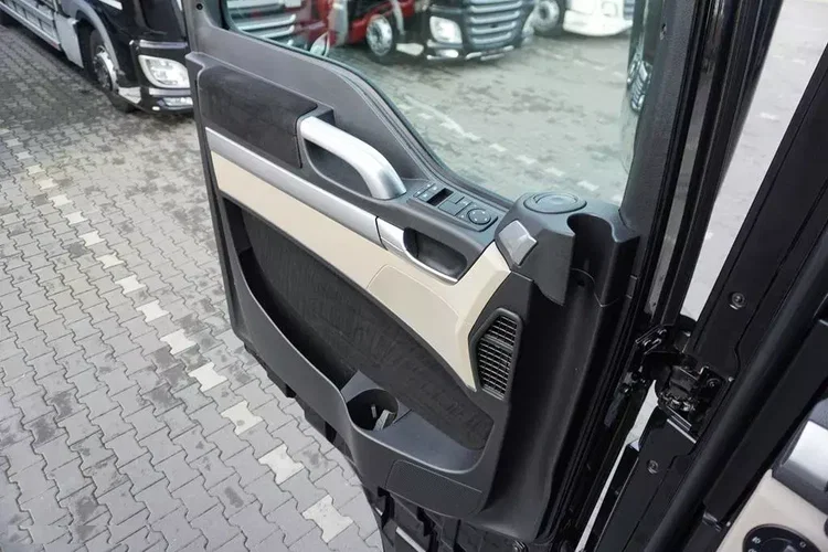 MAN TGX / 18.360 / ACC / E 6 / FIRANKA / 19 PALET / ŁAD. 7650 KG zdjęcie 37